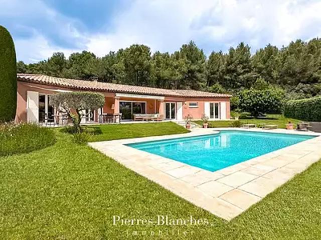 Eyguières 13430 Achat / Vente maison 5 pièces t5 au dernier étage piscine