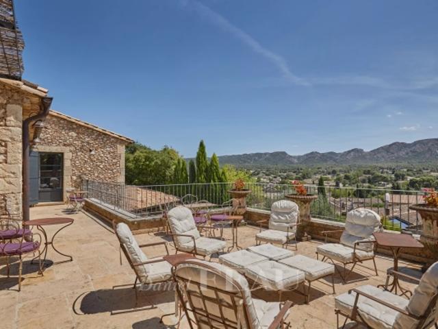 Eygalières Maison en coeur de village