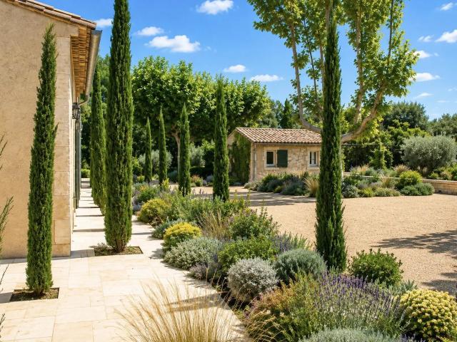 Eygalières Mas Avec Vue Alpilles 350m² Eygalières