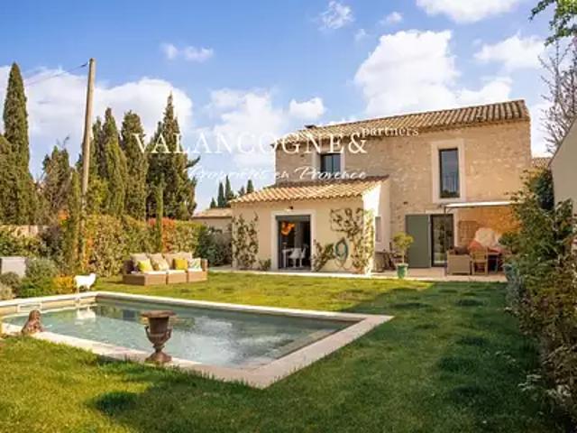 Eygalières 13810 Achat / Vente maison 4 pièces t4 piscine