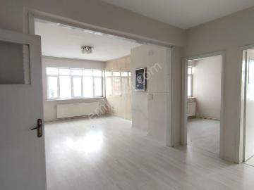 Şeyh Şamil Mah. Şükriye Onsun Okulu Yaninda 3+1 Arakat Kiralık