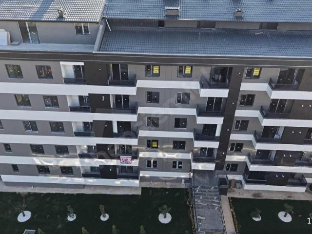 ŞEYHCUİ MAHALLESİN'DE SATILIK LÜX 1+1 DAİRE