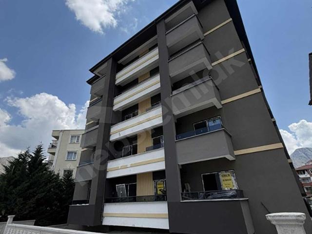 ŞEYHCUİ MAHALLESİN'DE SATILIK 1+1 DAİRE HZ.ÖMER CAMİİ ÜSTÜNDE
