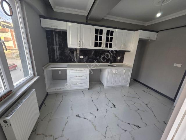 Şeyhsinan Mah. 2+1 Ebeveyn Banyolu İskanlı Satılık Daire