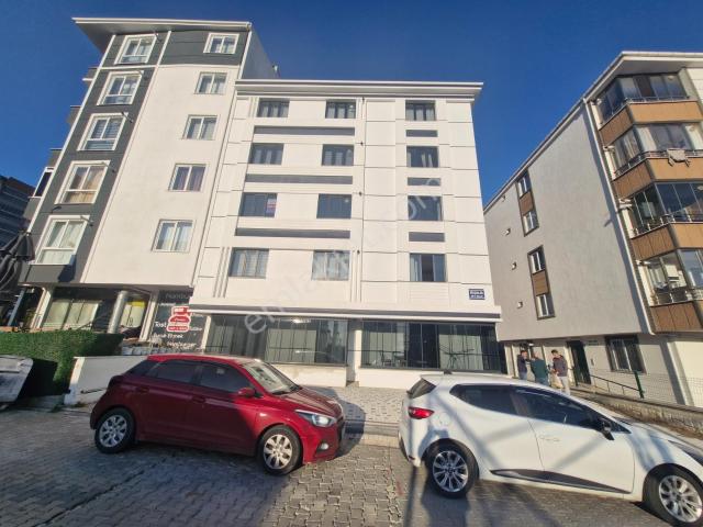 Şeyhsinan Mahallesinde Belediye Park Yanı 1+1 Kiralık Daire