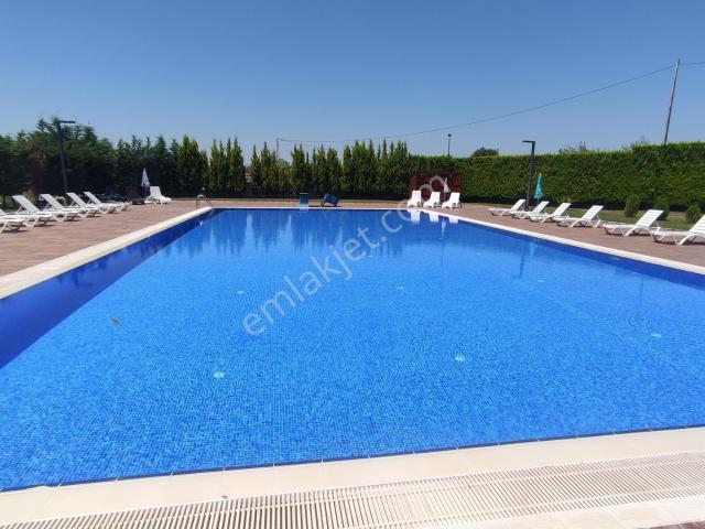 Eylül Sonu Boşalacak Lüks Sitede 1+1 Ayça'dan Kiralık Daire