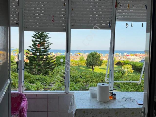 Eylem Emlak’tan Denıze Sıfır Mersın Atakent’te 1 + 1 Yazlık Satılık Daıre