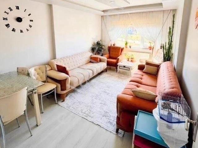 Eysu Karaca'dan Uşak Merkezde Satılık 2+1 Daire