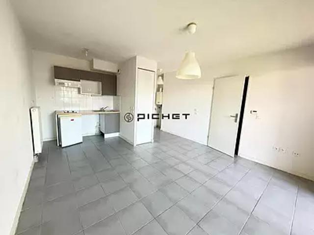 Eysines 33320 Achat / Vente appartement 2 pièces t2 parking