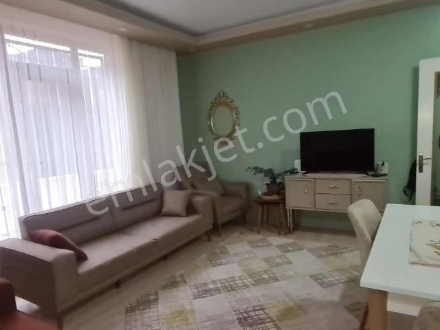 Eyüp İslambey Mah.yahya Galip Bey Cad.satılık Asansörlü