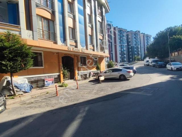 Eyüp Karadolap Mah.'de 1+1 Satılık Daire Asansörlü