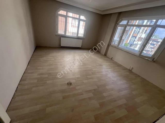 Eyüp Çırçır Da 3+1 Metroya Yakın Daire