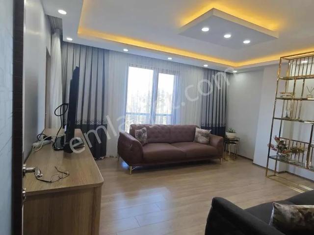 Eyüp Çırçır'da Satılık 4 + 1 Dubleks Altı Yaşında