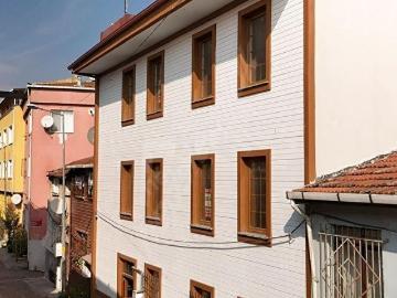 EYÜP SULTAN'DA EMSALSİZ ASANSÖRLÜ İSKANLI DUBLEKS 3+1 DAİRE