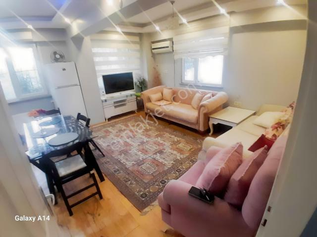 Eyüp Yeşilpınarda Vialantın Yanında 1+1 Ful Eşyalı Daire Kiralık