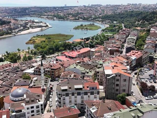 Eyüpsultan Merkez Mah. Tramvaya Yürüme Mesafesinse Dubleks