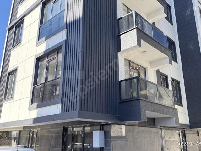 EYÜPSULTAN GÜZELTEPE'DE METROYA YAKIN, SIFIR, OTOPARKLI 2+1 LÜKS DAİRE!