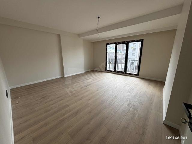 EYÜPSULTANIN DEV PRİM YAPAN PROJESİNDE SIFIR 3+1 7.KAT DAİRE