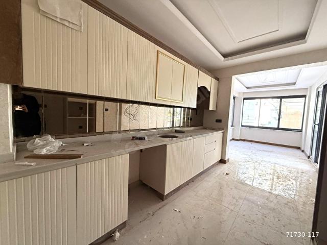 EZOGELİN GAYRİMENKUL'DEN İBNİ SİNA MAH. 2,5+1 SATILIK DAİRE.!