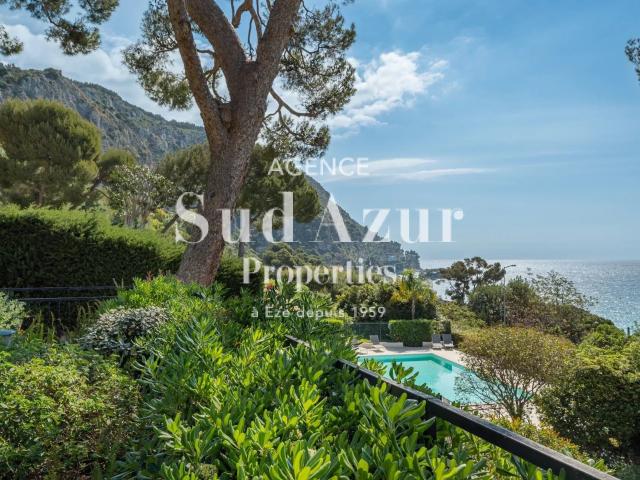 Eze: Maison mitoyenne à vendre 120m² Eze