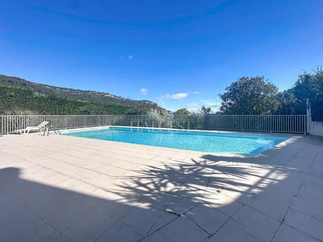 Èze Maison individuelle dans domaine privé avec piscine 100m² Eze
