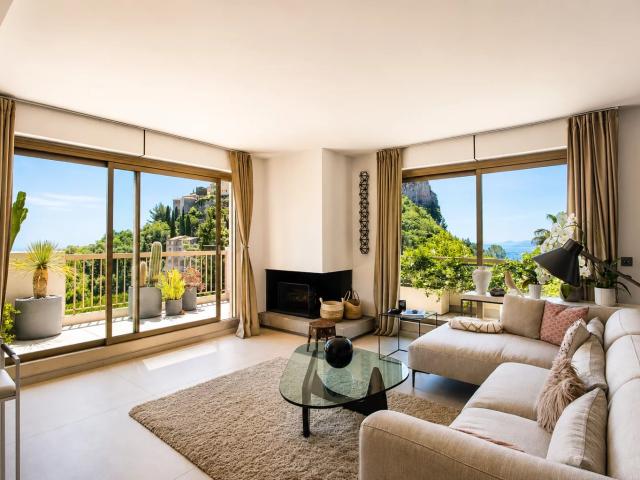 EZE Village | Penthouse | 4P | Immense terrasse | Garage