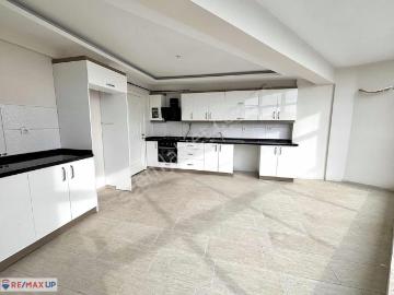 Ezgi Emek'ten Kiralık Merkez Konum, 143 M2 Çift Cephe 3+1 Daire