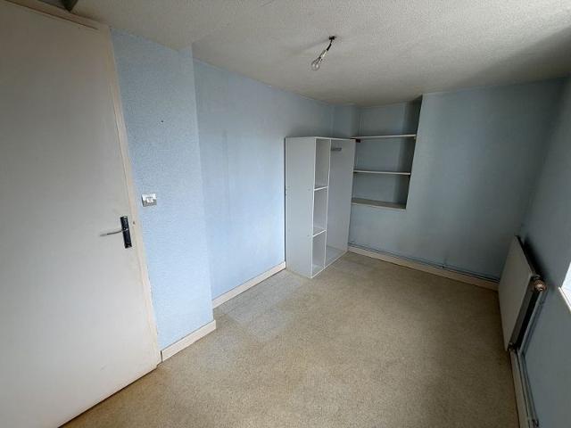 F3 51.23m ²