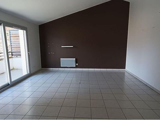 F3 64.81m ²