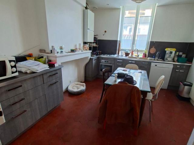 F3 6 RUE CAUMARTIN 71100 CHALON S/SAONE