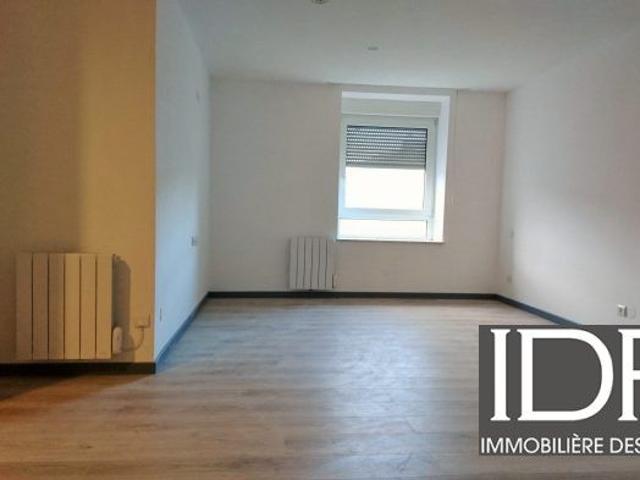 F3 1ER ETAGE