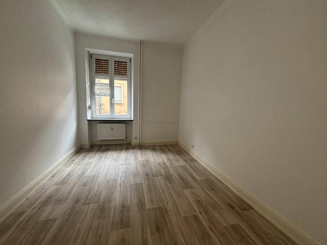 F3 à Sarreguemines avec véranda et balcon Chauffage inclus
