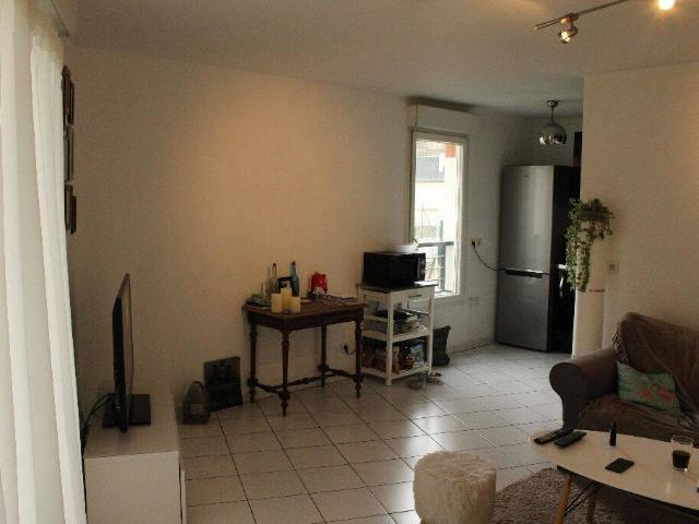 F3 ATHIS MONS 3 pièce s 63.23 m²