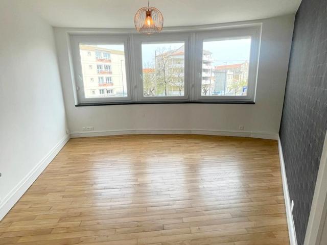 F3 BOULEVARD ARISTIDE BRIAND