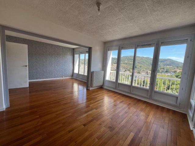 F3 Le Soleil Levant Firminy Appartement lumineux situé sur.
