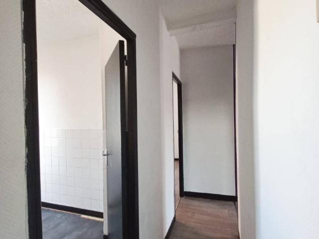 F3 lumineux de 52m² à Saint Just en Chaussée – Proche gare et commerces