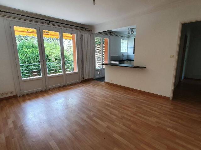 F3 meublé de 59,73m² bail étudiant 9 mois uniquement