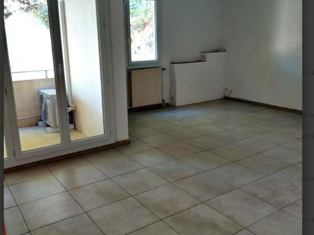 F3 Parking Terrasse 65 m²