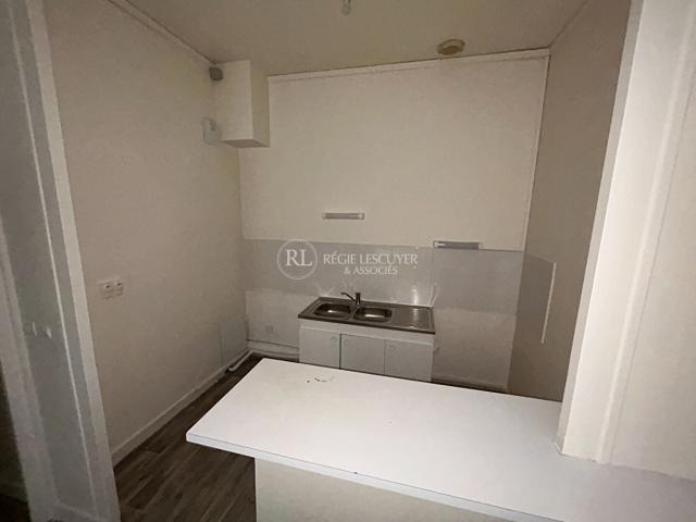 F3 Rue PASTEUR