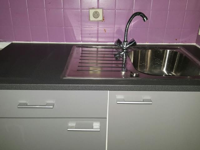 F1 26.25 m², balcon. Cuisine Equipée Indépendante