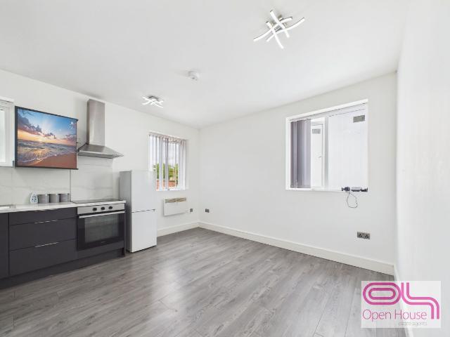 F1, 2 Hammonds Row PR1, 1 bed flat to rent, £695 pcm | PrimeLocation