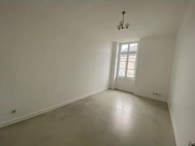 F1 bis 48.5m ²