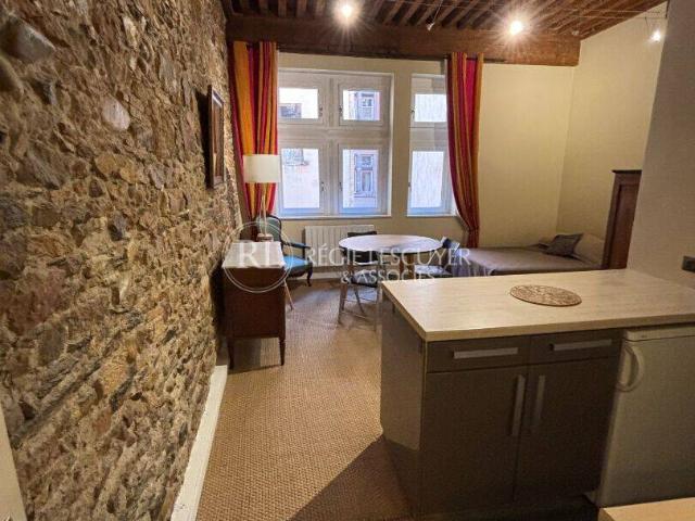 F1 BIS MEUBLE RUE MERCIERE LYON 2