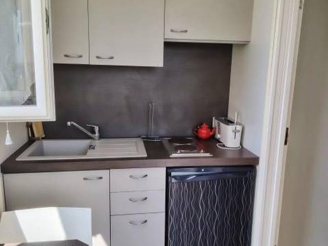 F1 de 22m² avec dressing et terrasse