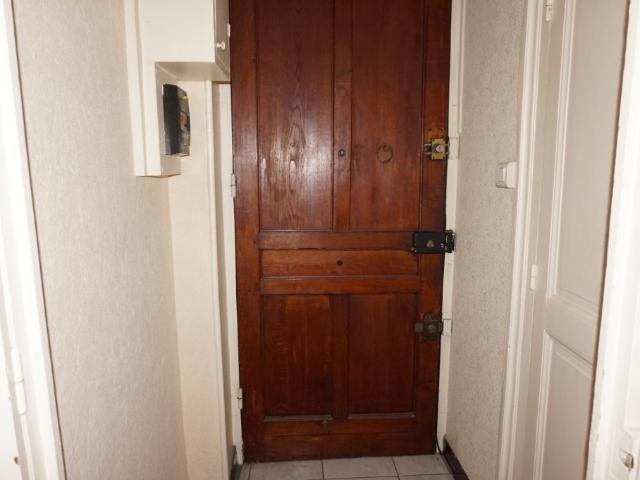 F2 66 RUE WALDECK ROUSSEAU LYON 6