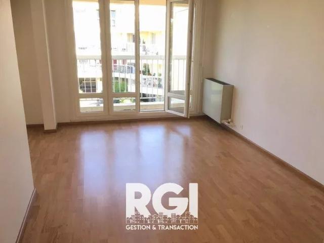 F2 2ème étage 43.74m²