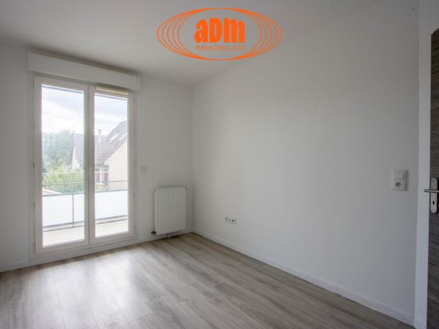 F2 AVEC GRAND BALCON ET PARKING PRIVATIF n°202