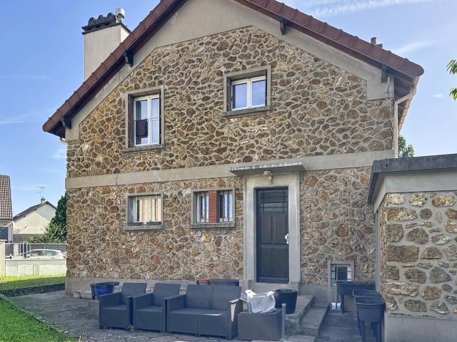 F2 DE 43M2 ATHIS PLATEAU