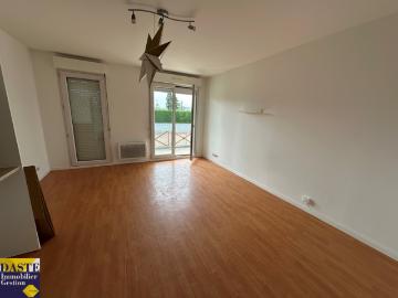 F2 de 41.98m2 proche gare