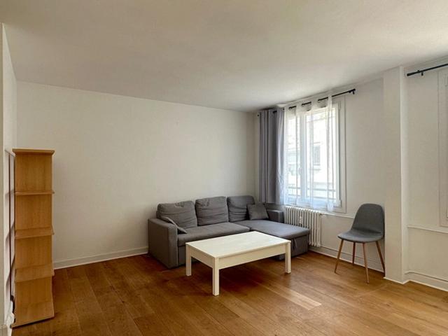 F2 F3 meublé Paris XV Rue de Javel